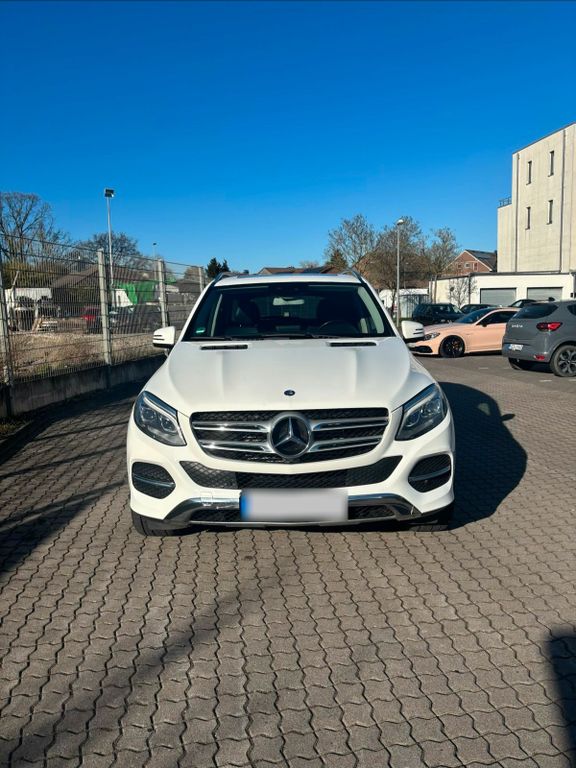 Image of Mercedes-Benz GLE 350