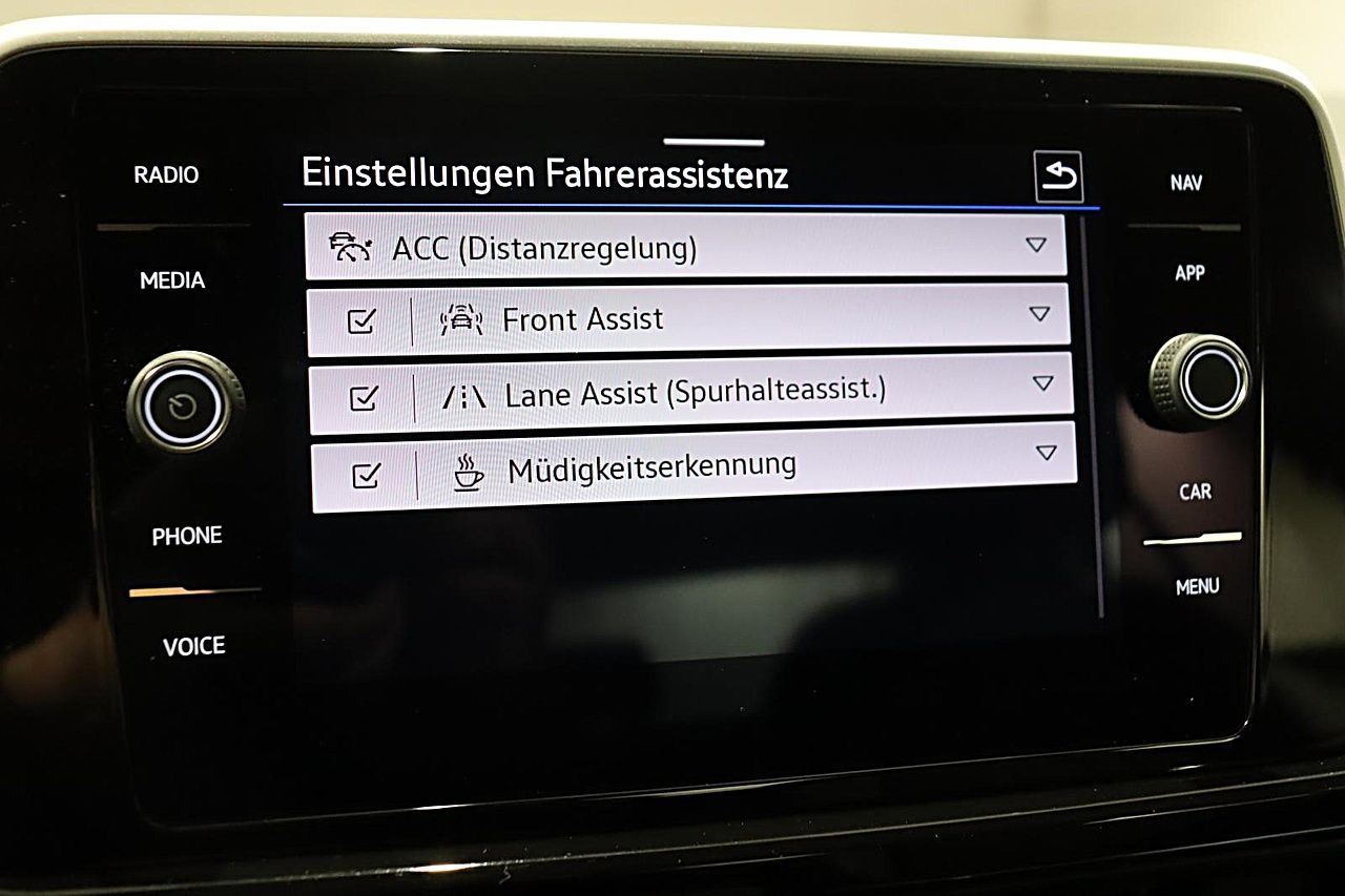 Volkswagen T-Roc - Bild 12
