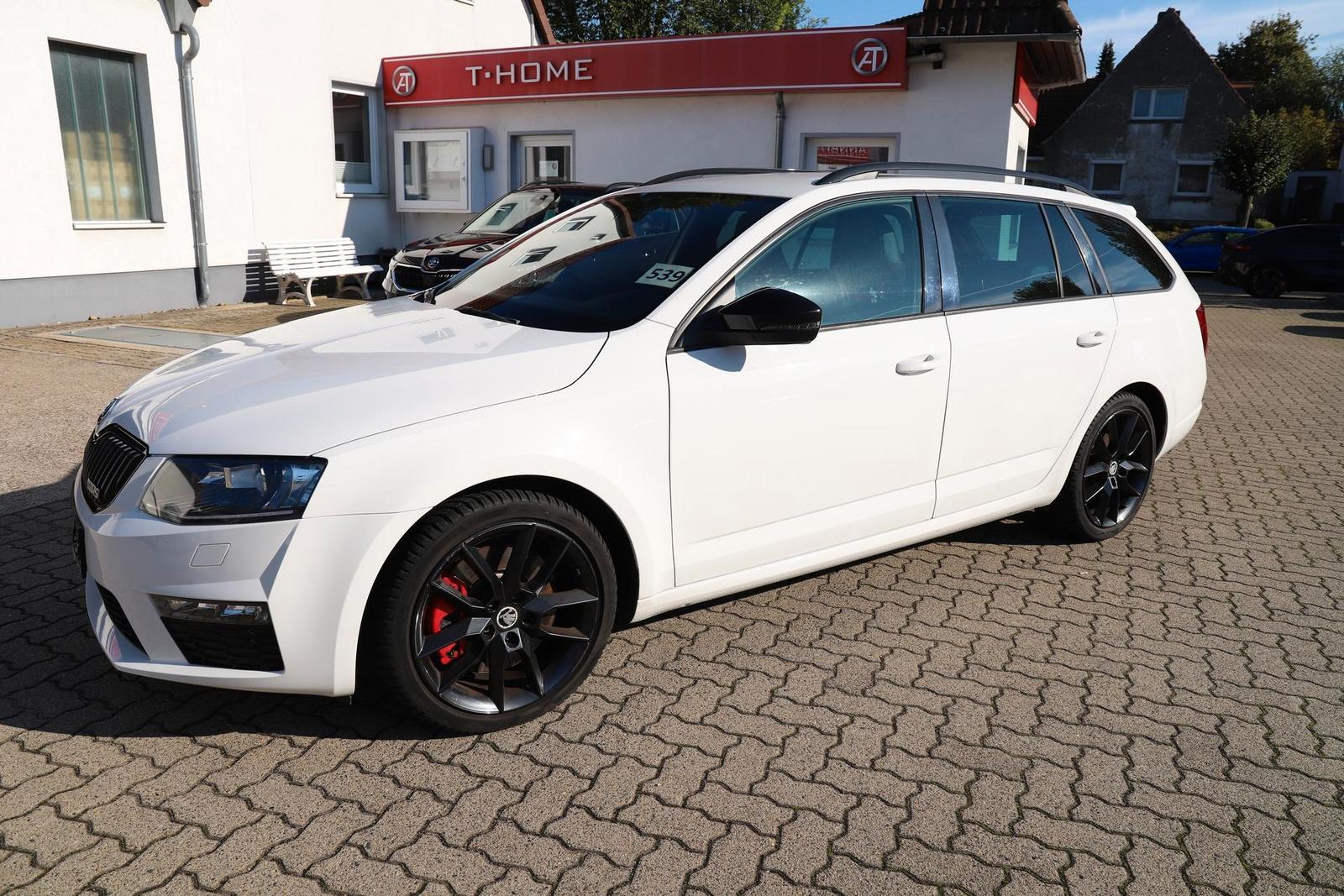 Skoda Octavia Combi RS 2.0l TSI 220 PS - 1.Hd./PDC/...