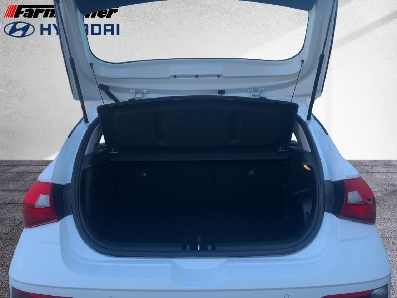 Fahrzeugabbildung Hyundai I20 Trend Mild-Hybrid + Komfort-Paket