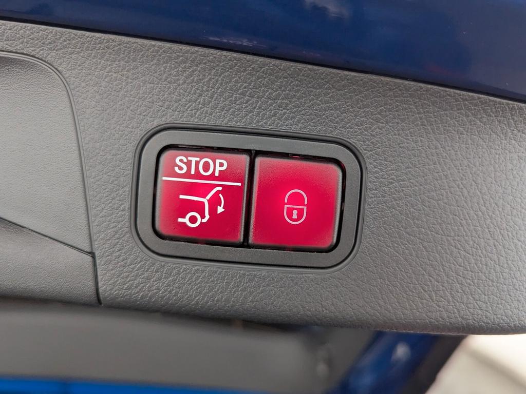 Mercedes-Benz GLA 220