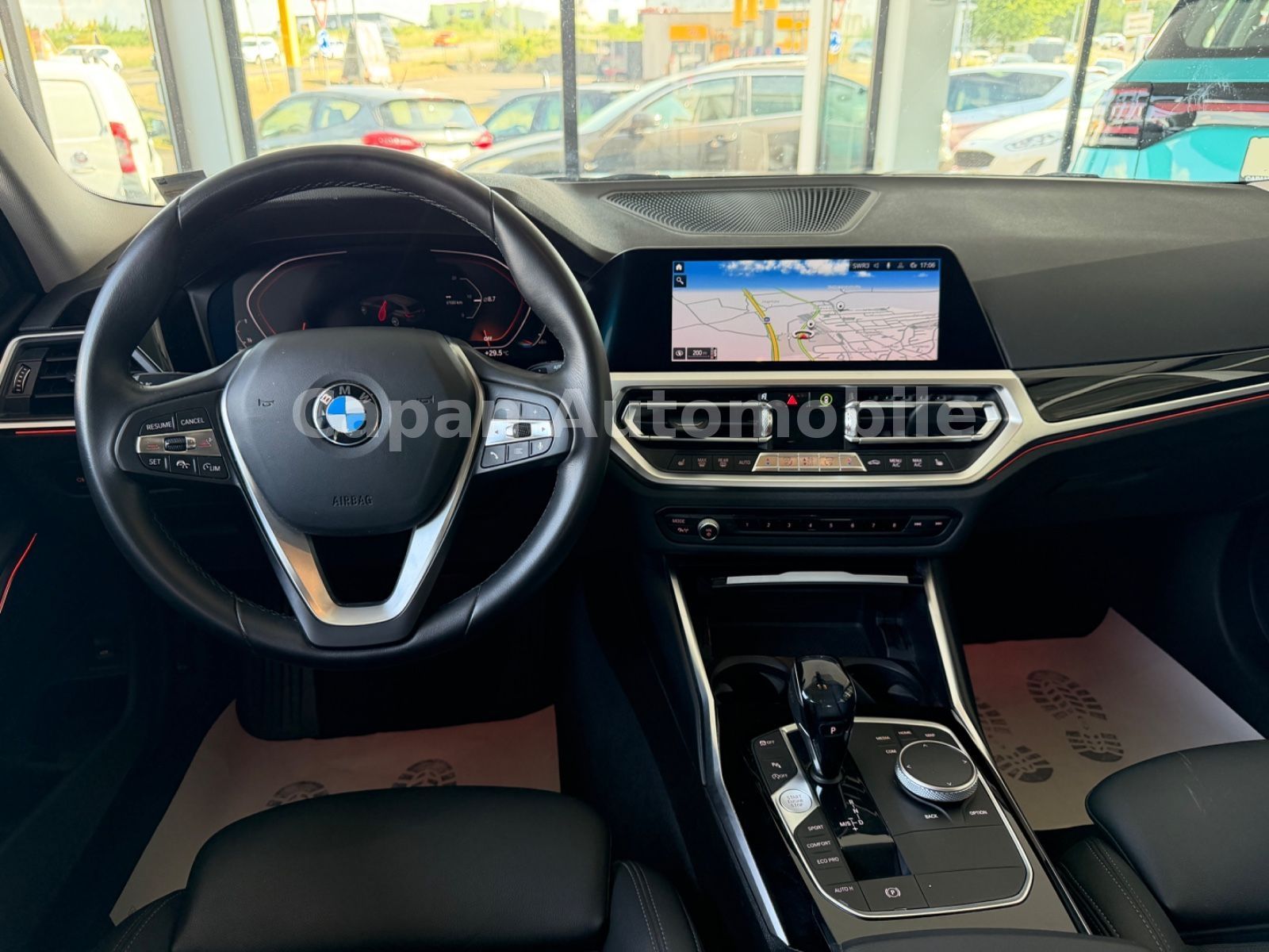BMW 320 3 Touring 320 I Advantage Navi/Widescreen/E6 foto 21