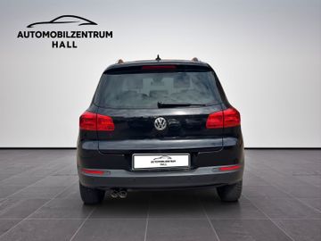 Volkswagen Tiguan - 4