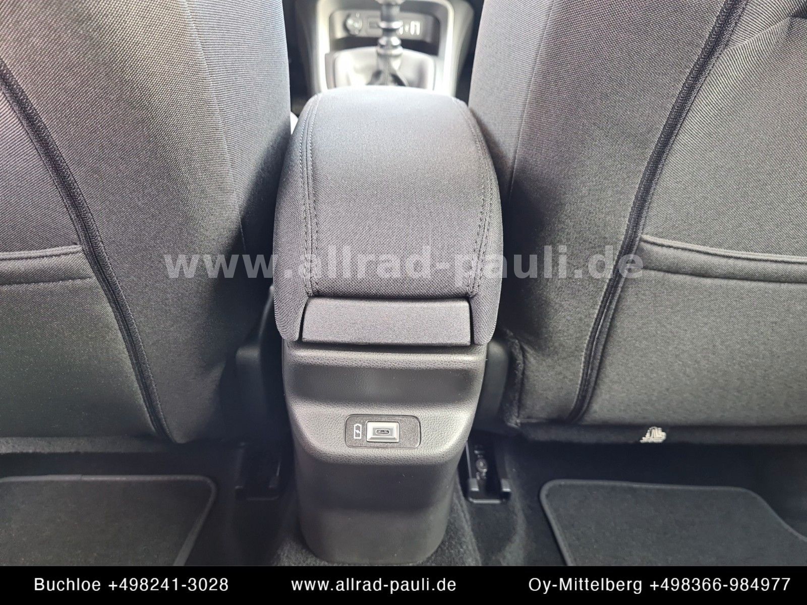 Jeep Avenger 1.2 GSE Longitude | INFOTAINMENT, WINTER