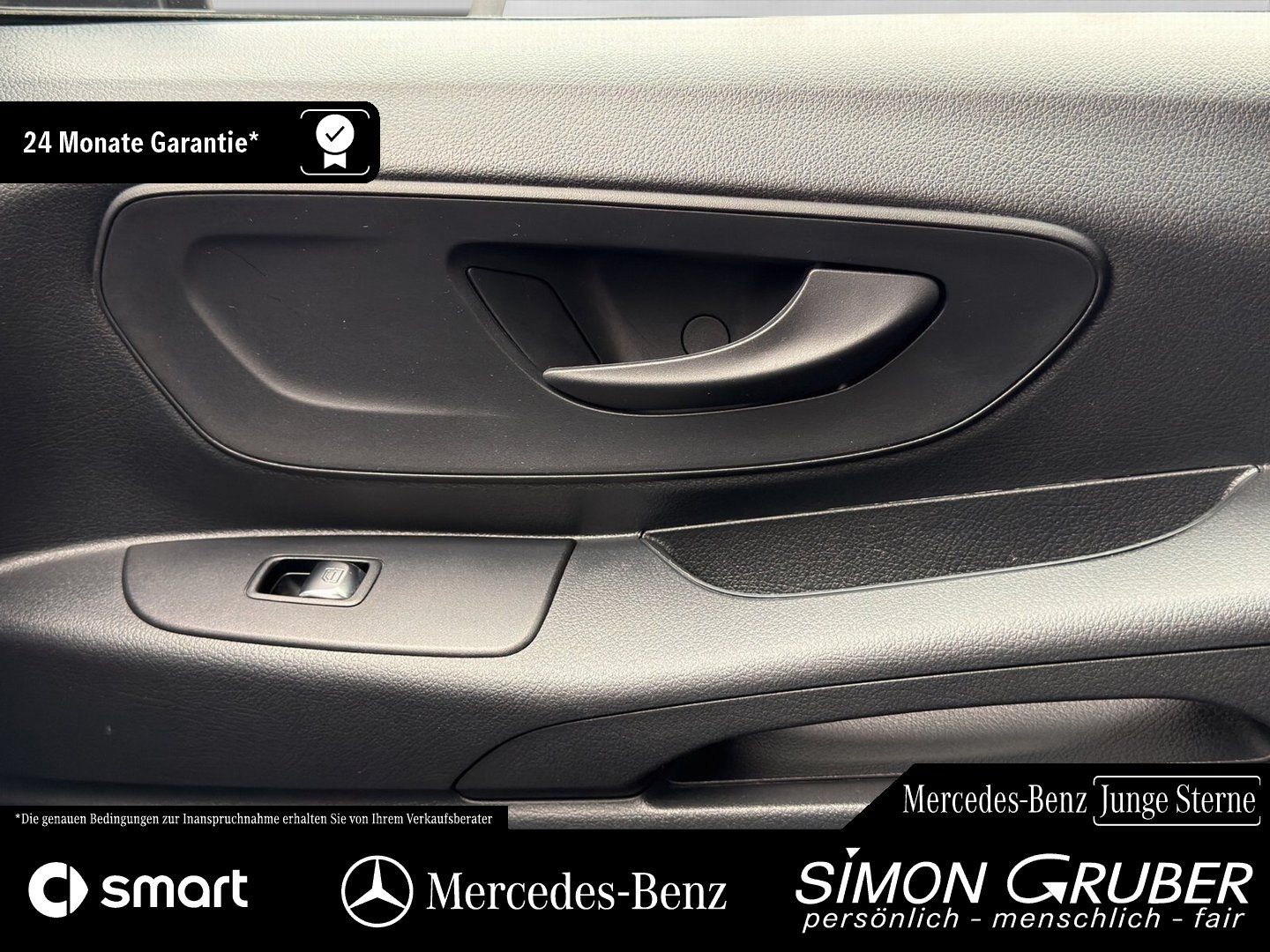 Fahrzeugabbildung Mercedes-Benz eVito 129 Tourer PRO Extralang AMF Rollstuhl