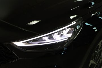 Hyundai i30 cw Comfort AT LED Navi SH Alufelgen Kamera