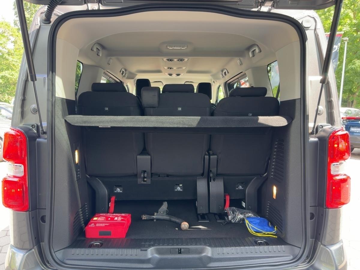 Toyota Proace Verso L1Team D+WKR+SHZ+Head-UP+AHK+R-Kam.