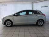 Hyundai i30 mit neuer HU / AU und neuer Inspektion - Hyundai i30: Inspektion