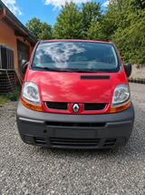 Renault Trafic 2.5 dCi Tüv neu, Reifen neu, 6.Gang   - gebrauchte Renault Trafic aus dem Jahr 2006