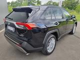 Toyota RAV4 Hybrid 2.5 4x4 Team Deutschland - Toyota RAV 4: 2.2