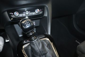 Fotografie des Opel Corsa 1.2 Direct Injection Turbo GS Navi SHZ RFK