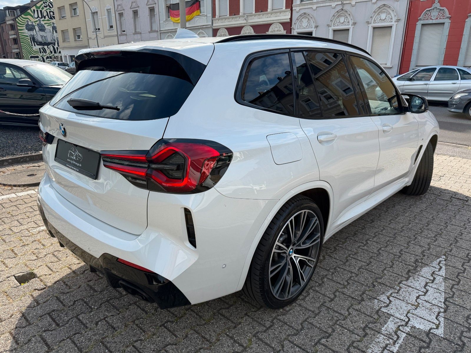 Fahrzeugabbildung BMW X3 M40 LASER AHK PANO LEDER 360 GRAD KAMERA