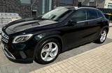 Mercedes-Benz GLA 200 aus 1. Hd.-reparierter Turbolader/Motor - Mercedes-Benz GLA 200 mit Diesel-Antrieb: Schwarz
