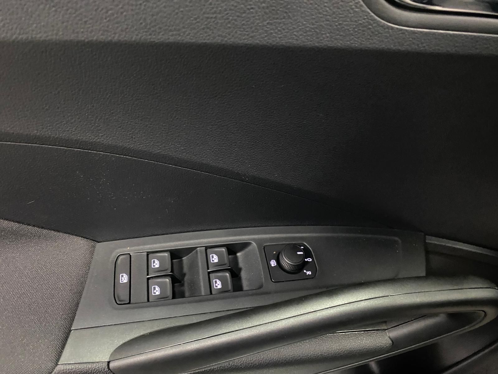Fahrzeugabbildung SKODA Fabia Selection APP+KLIMA+RFK+PDC+SITZHEIZ+Andro