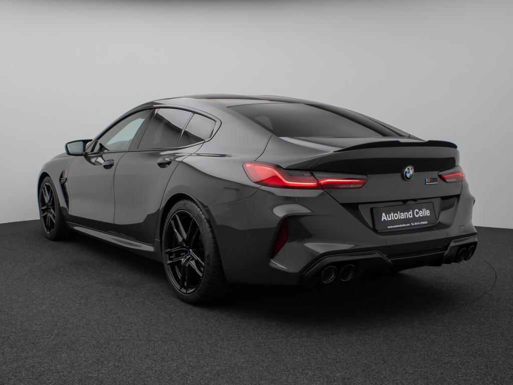 BMW M8