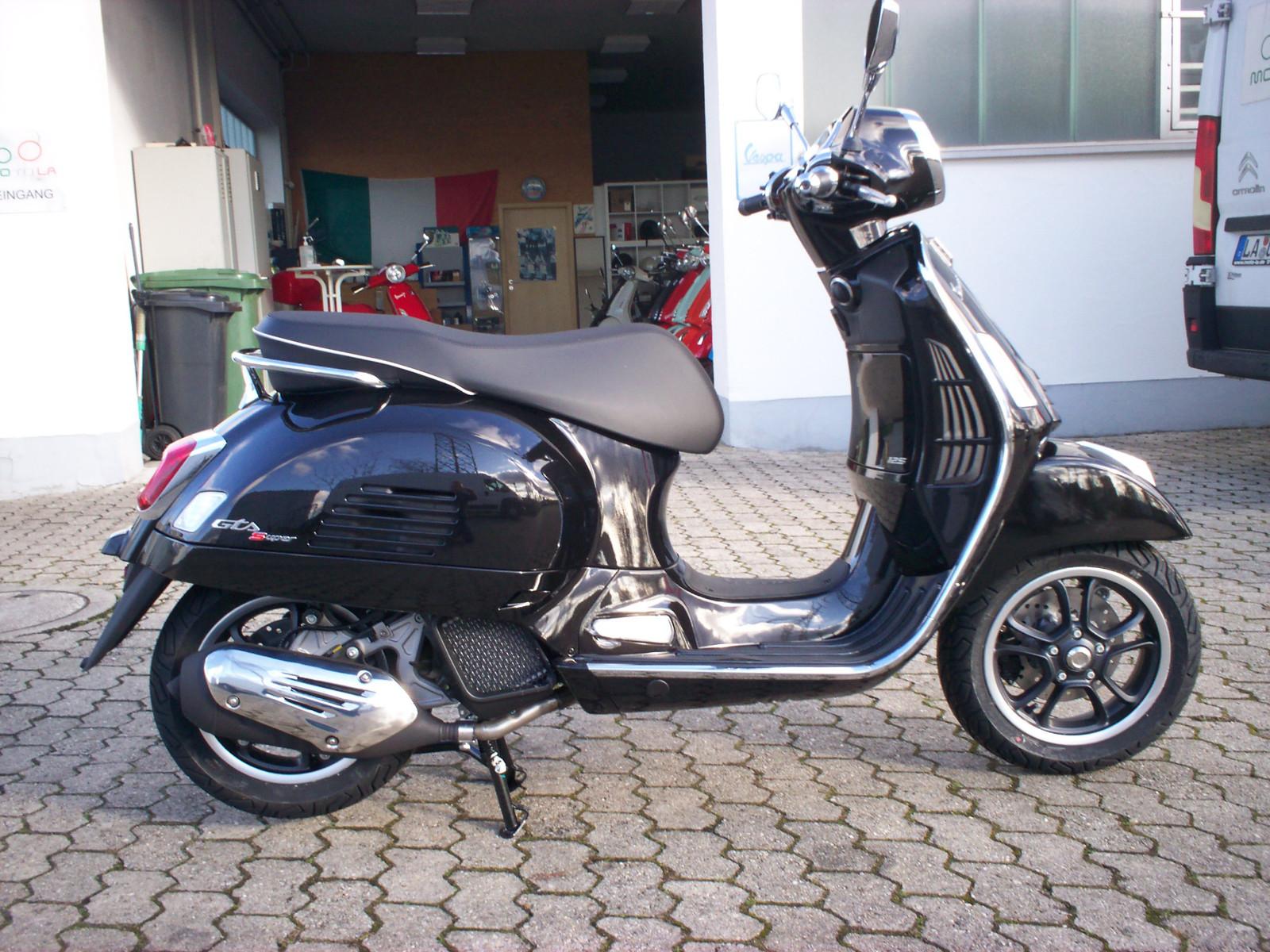 Vespa Frühlingsaktion GTS 125 Super