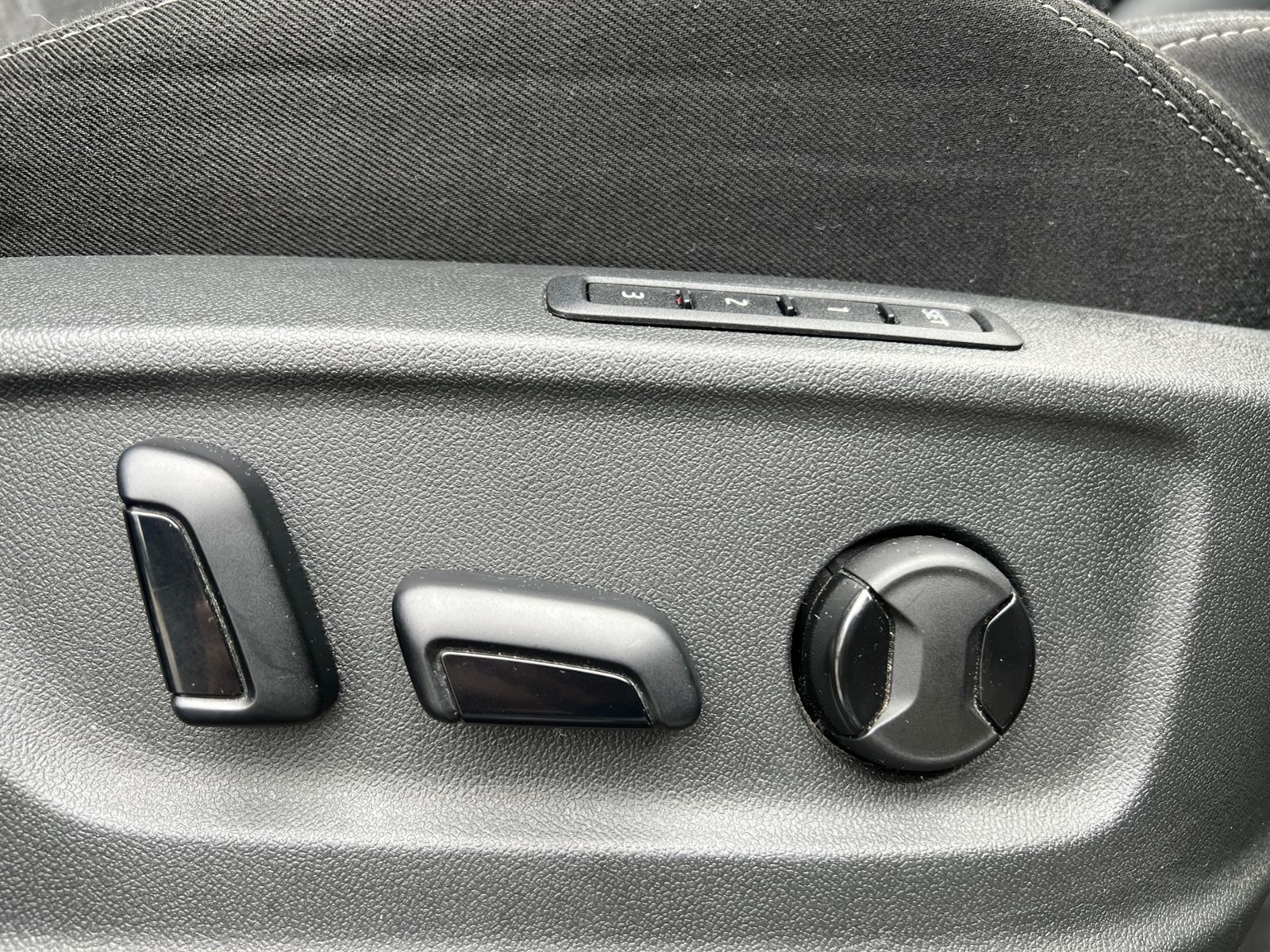 Fahrzeugabbildung SKODA Kodiaq Style 1.4 TSI DSG *elektr. Sitze, Climatr