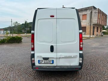 Opel Vivaro - 4