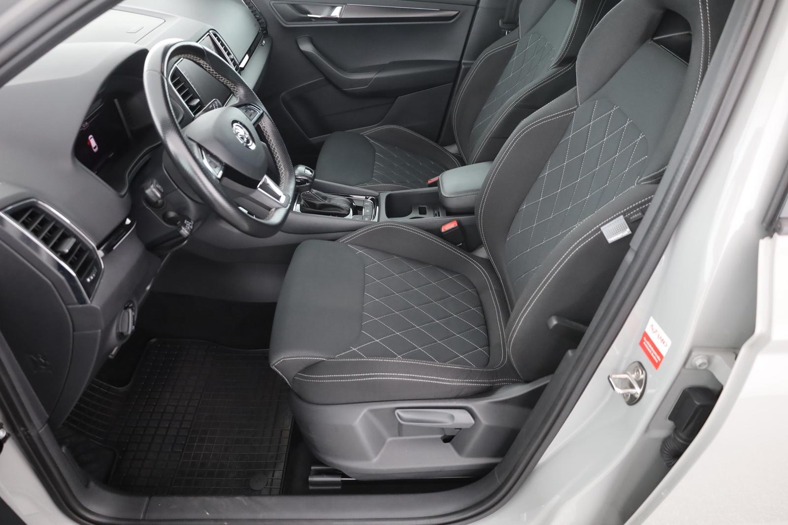 Skoda Karoq 1.5 TSI DSG Sportline LED ACC Kamera Navi