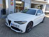 Alfa Romeo Giulia Veloce Q4 - Alfa Romeo: Weiß