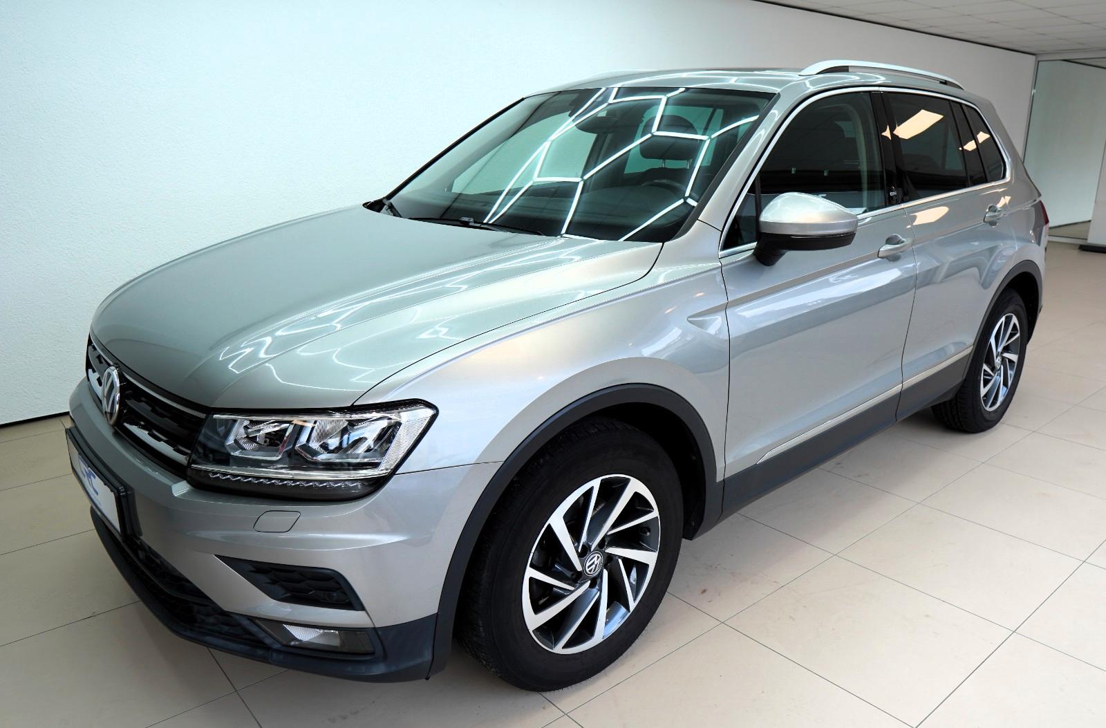 Volkswagen Tiguan Sound *1.Hand*AHK*Panorama*Navi*