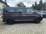 Volkswagen T5 Multivan Standhz. AHK Navi PDC 7-Sitzer Leder - Volkswagen T5 Multivan in Duisburg
