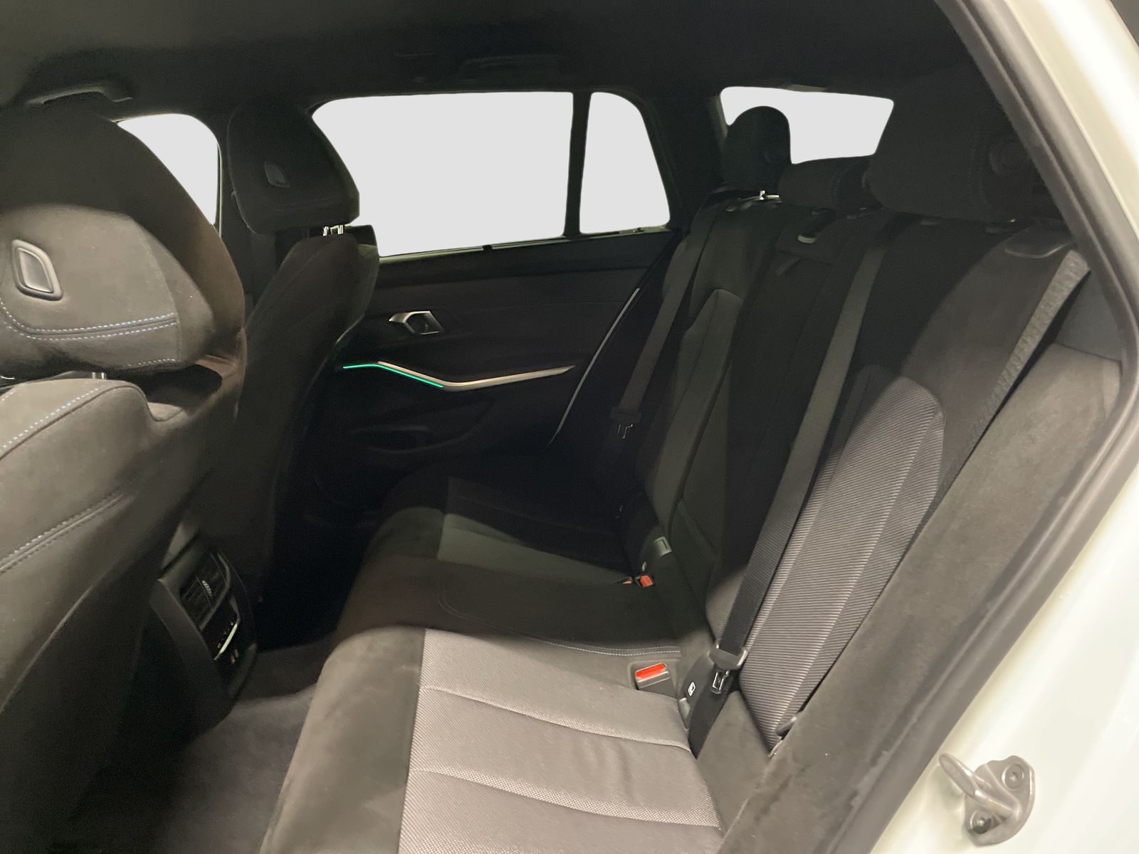 BMW 320 - Bild 13