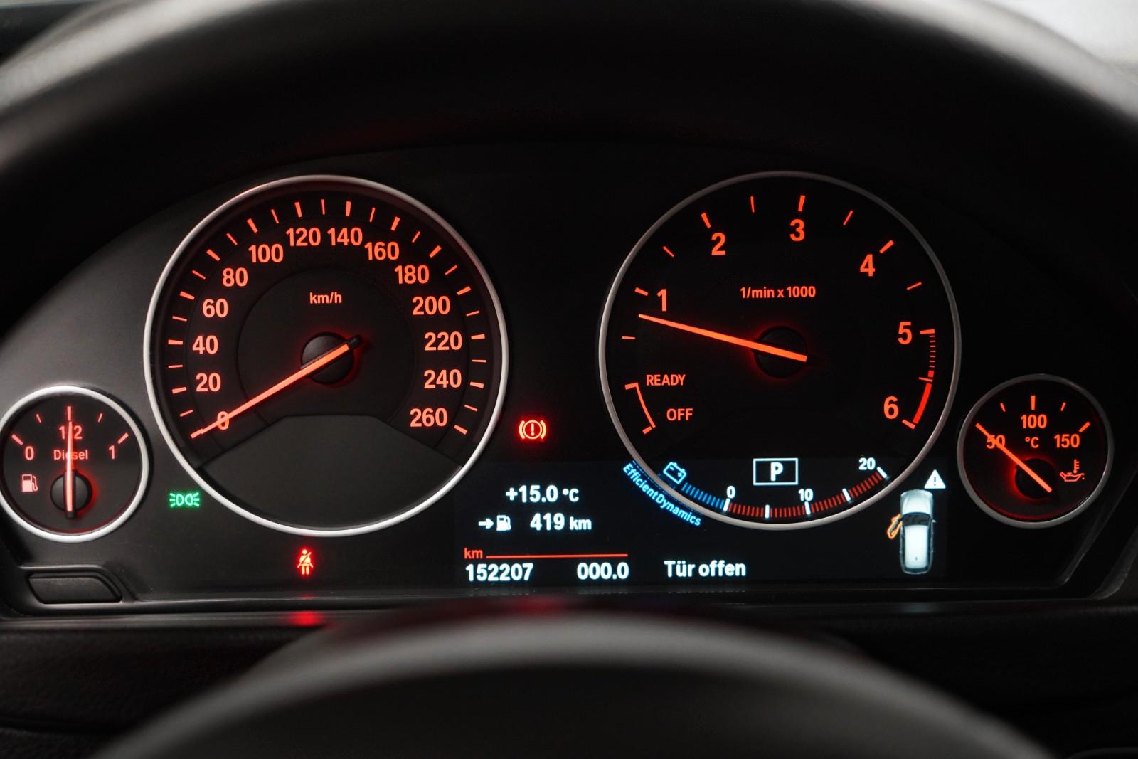 BMW 320d F31 Touring Luxury *2.Hand*Pano*Keyless-Go*