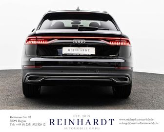 Audi Q8 - 10