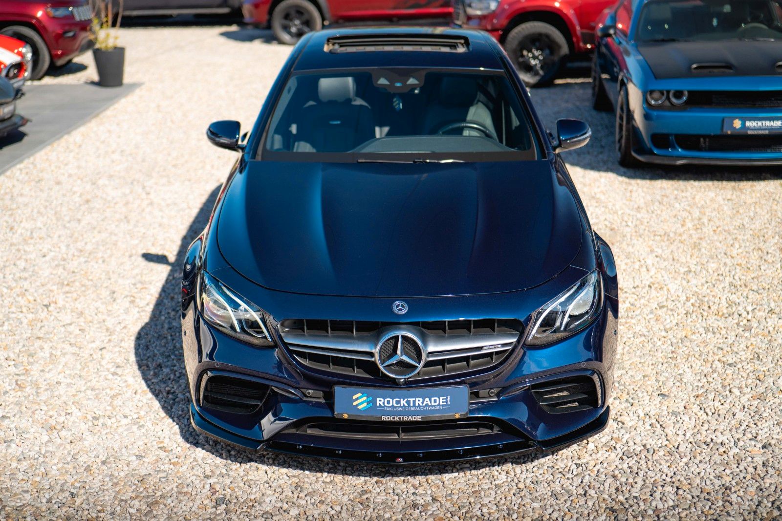 Fahrzeugabbildung Mercedes-Benz E 63 AMG 4Matic+ Night-Paket Drivers Package LED