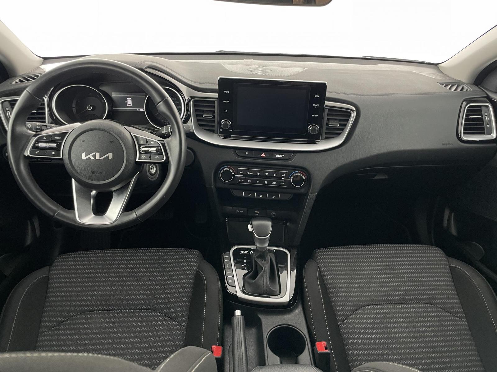Kia Ceed SW 1.5 T-GDI Gold  *NAVI*LED*SHZ*Kamera*
