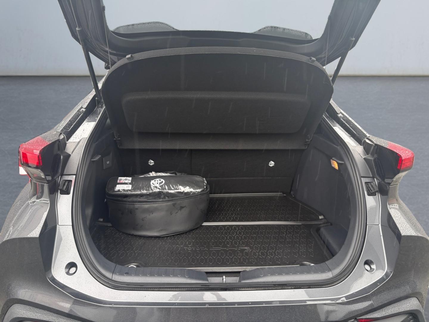 Toyota C-HR 2.0 PHEV Teamplayer Autm. *LED*ACC*PDC*SHZ*