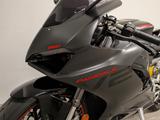 Ducati PANIGALE V2 (2024) - EXKLUSIV IN SCHWARZ - Offers
