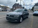 Volkswagen Tiguan Highline BMT/Start-Stopp 4Motion - VW Tiguan Gebrauchtwagen in Oberhausen