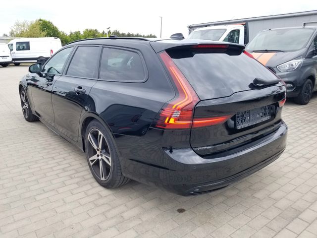 Foto Nummer 2: VOLVO V90