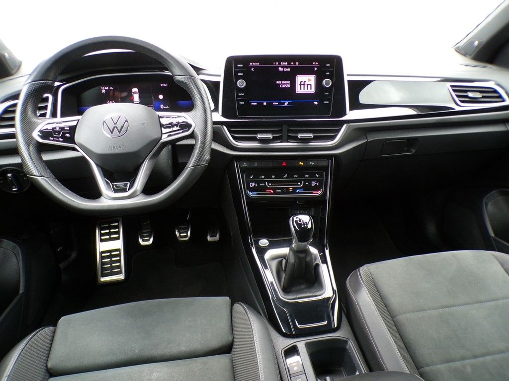 Fahrzeugabbildung Volkswagen T-Roc  2.0 TDI R-Line *LED*AHK*R-Line*APP-Connec