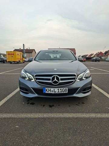 MERCEDES-BENZ E 200 BlueTEC -