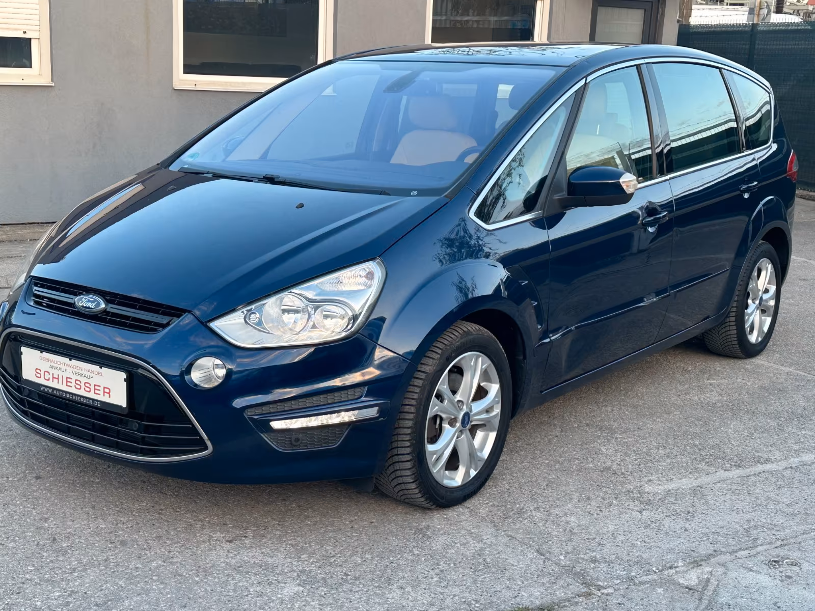 Ford S-Max 2.0 Titanium Pano Leder Navi Kamera 7 Sitz