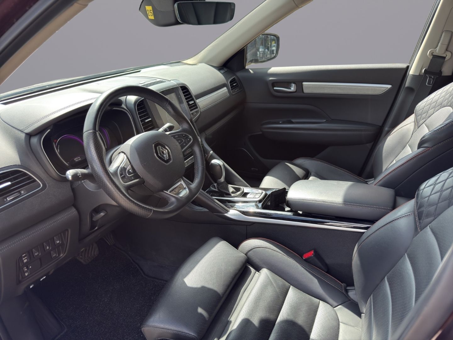 Fahrzeugabbildung Renault Koleos Initiale Paris 4x4 2.0 BLUE dCi 185 FAP E