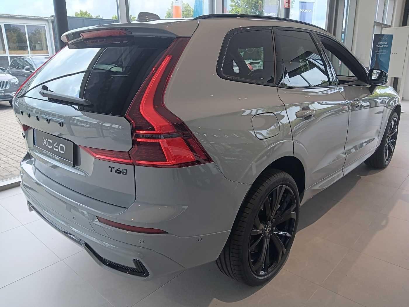 Fahrzeugabbildung Volvo XC60 T8 AWD Plus Black Edition
