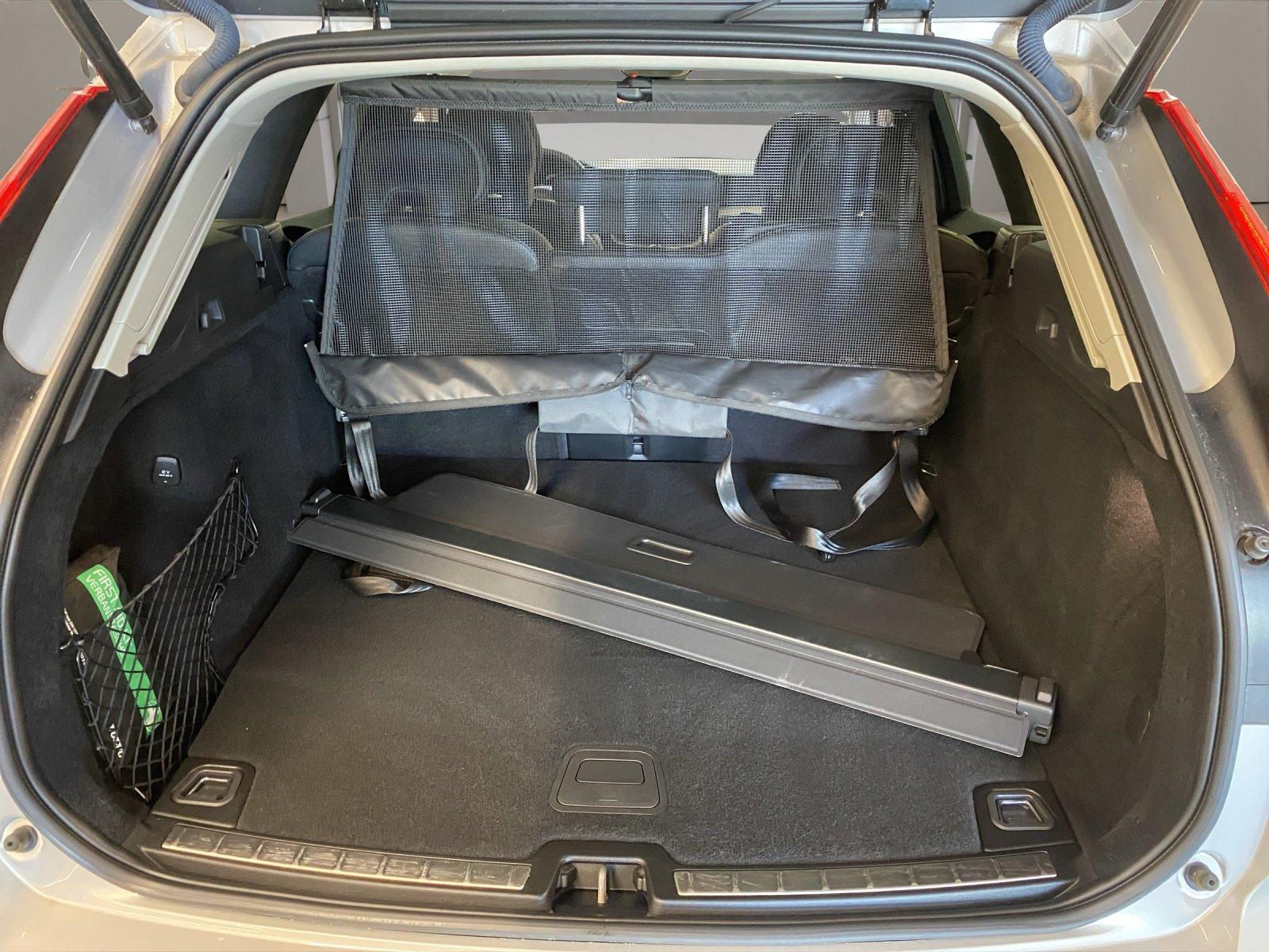 Volvo XC60echarge T6 Twin Engine R Design Recharge