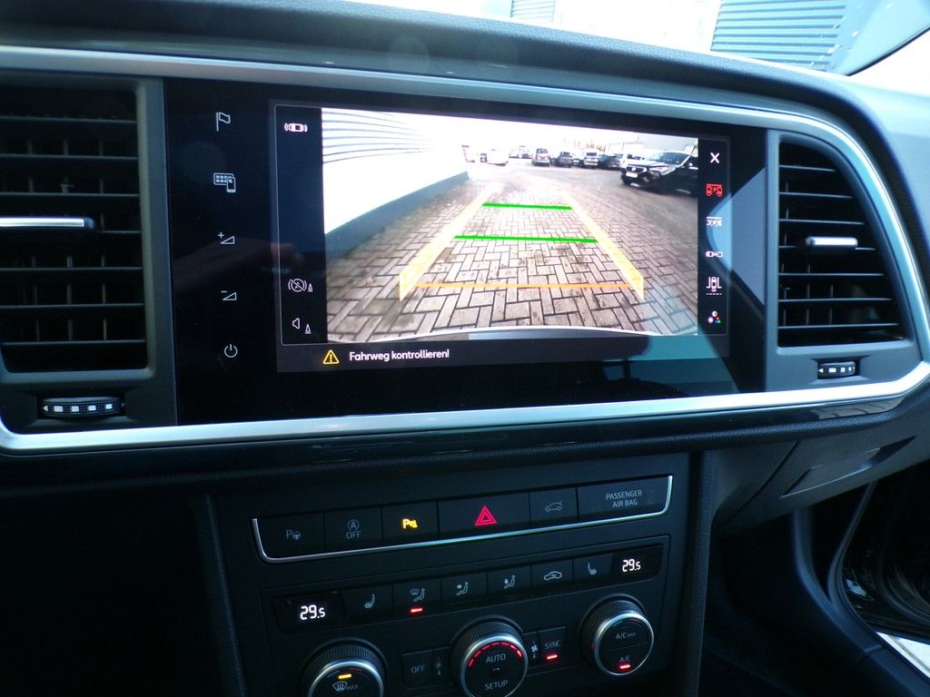 Fahrzeugabbildung SEAT Ateca 1.5 TSI DSG Style