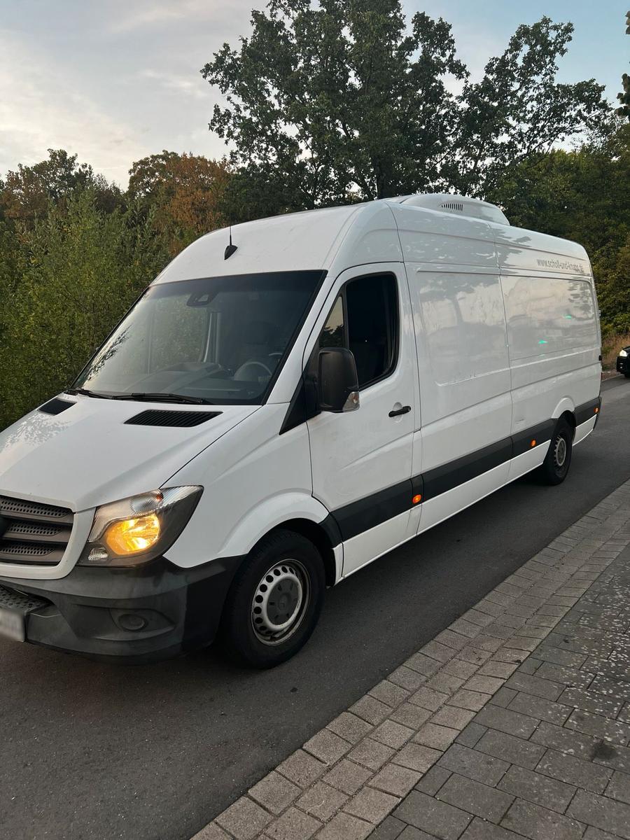 Mercedes-Benz Sprinter