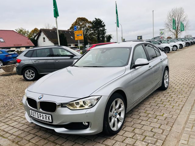 BMW 328i*BI-XENON*HEAD-UP*LEDER*NAVI*SHZ*PDC*1.HAND*