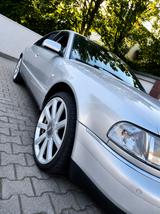Audi D2 A8 3.7 quattro LPG Sammlerzustand Rostfrei S8 - Audi A8 D2 mit Benzin-Antrieb