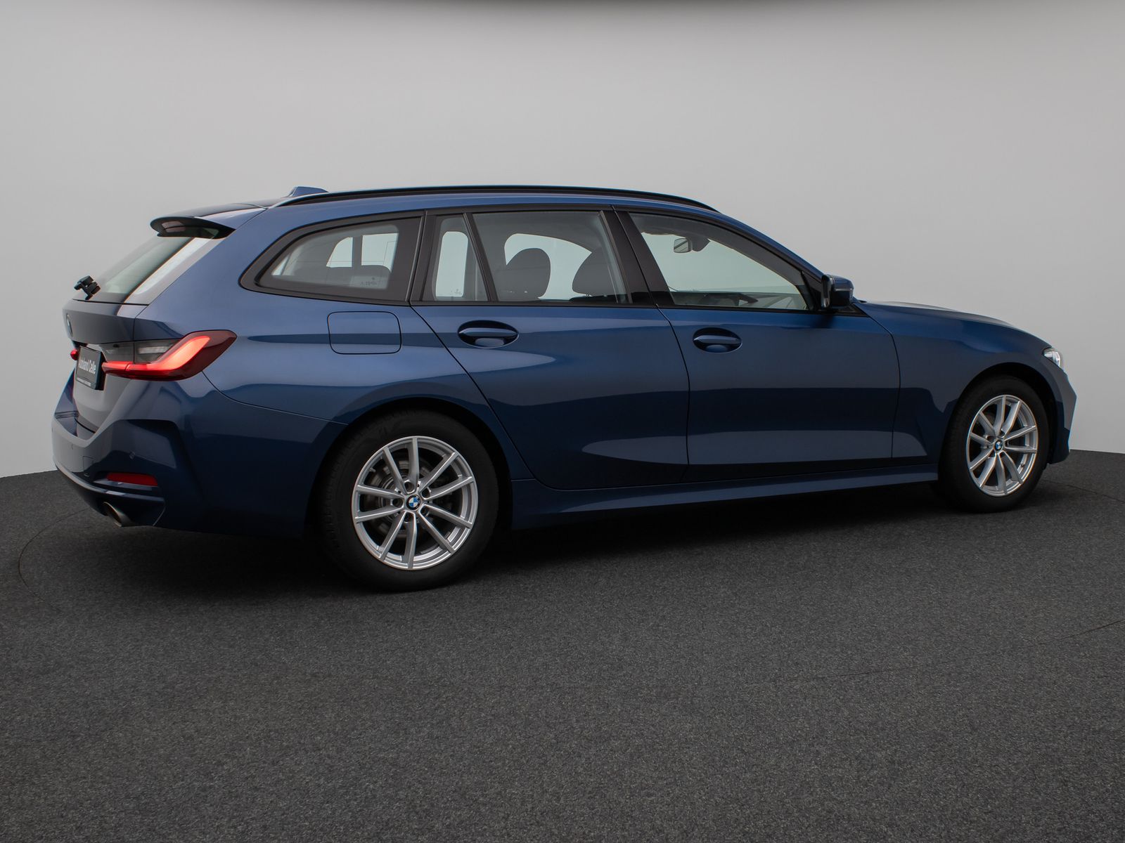 Fahrzeugabbildung BMW 318i DAB CockPit+ Widscreen Geschwindigkeitsreg