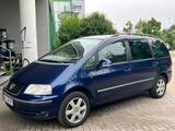 Volkswagen Sharan Comfortline - gebrauchte VW Sharan aus dem Jahr 2005