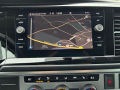 Fahrzeugabbildung Volkswagen T6.1 Multivan 2.0 TDI DSG AHK LED NAVI R-CAM