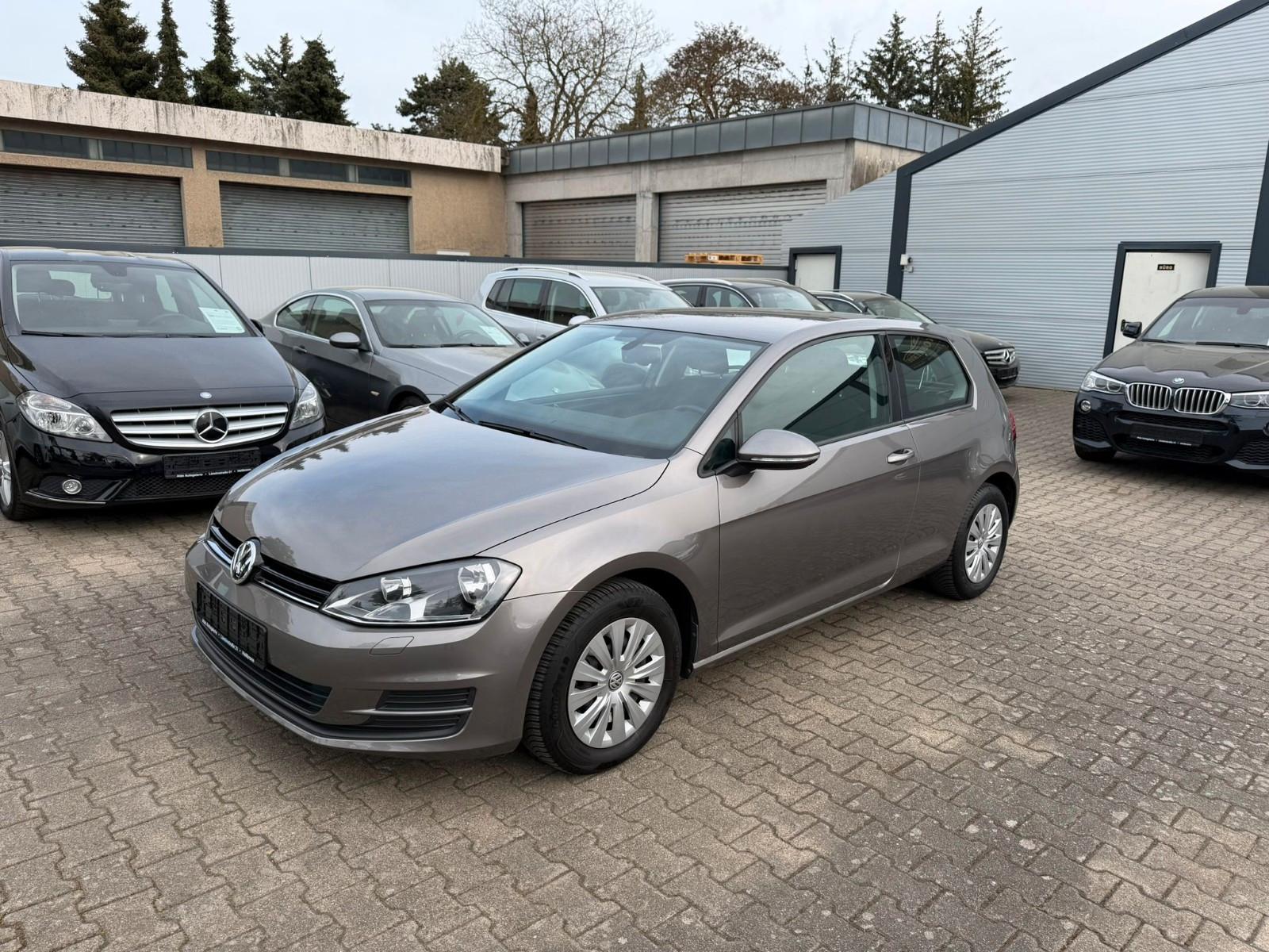 Volkswagen Golf 7 1.2TSI Trendline Blue Motion SHZ