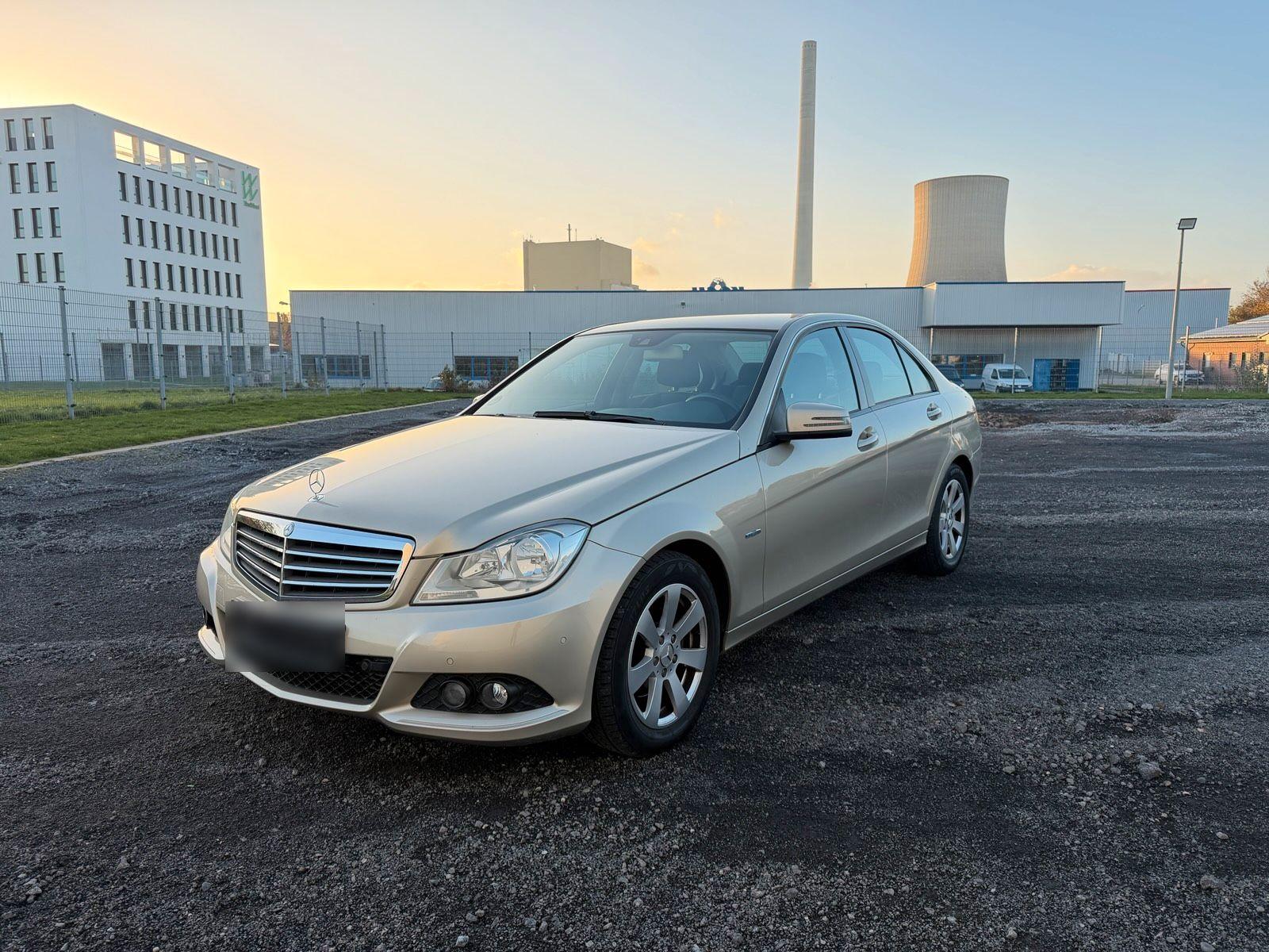 Mercedes-Benz C 200